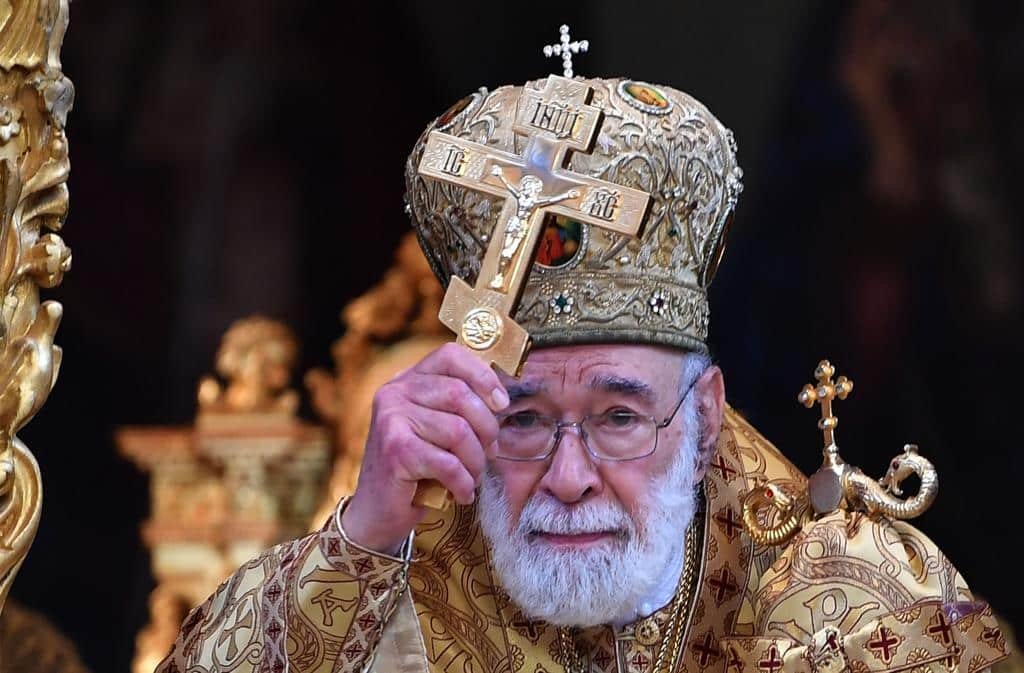 “لينتبهوا إلى خطواتهم”… عودة: شياطين عديدة تتلاعب بقادة هذا البلد