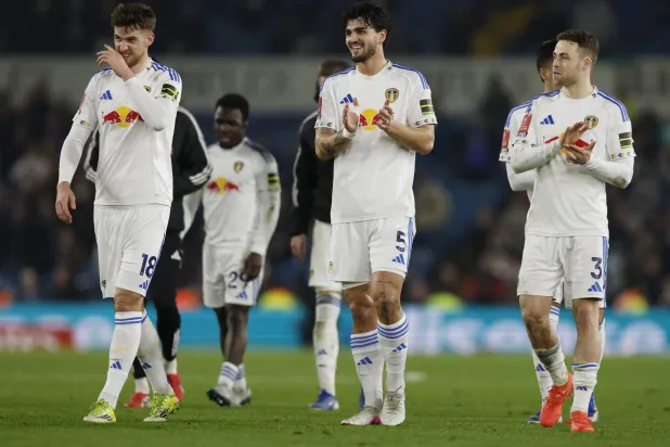 «كأس إنجلترا»: ليدز يقسو على نورويتش بثلاثية ويتأهل لربع النهائي