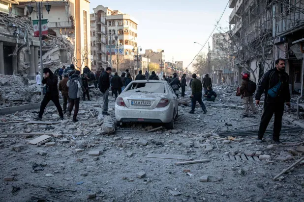 غارات إسرائيلية تستهدف مواقع صواريخ ومقرات أمنية في إيران