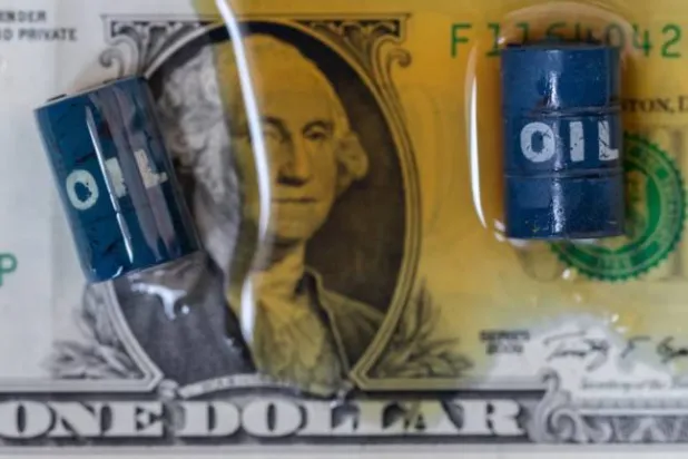 مخاوف الركود التضخمي تضرب سوق السندات مع قفزة النفط العالمية