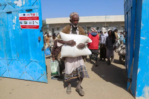 إجراءات يمنية لتنظيم تجارة الذهب ومكافحة غسل الأموال