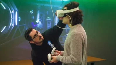 ألعاب الواقع الافتراضي تعزز الرغبة في مساعدة الآخرين