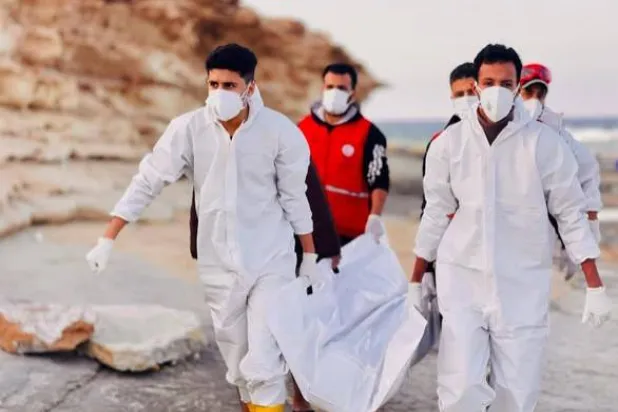 «بحرية الجيش الوطني» الليبي تنقذ 70 مهاجراً قبالة ساحل طبرق