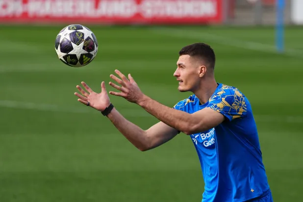 باتريك شيك يدعم صفوف ليفركوزن بمواجهة آرسنال