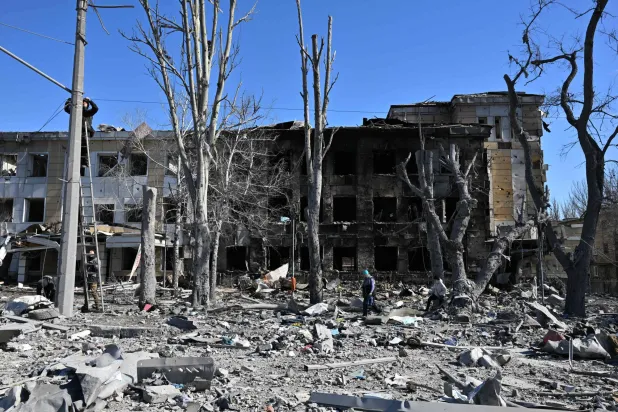 أوكرانيا تتبنى قصف مصنع في غرب روسيا… وموسكو تعلن سقوط 6 قتلى