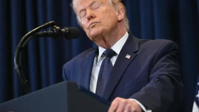 ترمب يحذّر إيران من عواقب زرع أي ألغام في مضيق هرمز