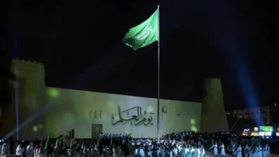 سردية العلم السعودي… ثنائية العدل والأمن