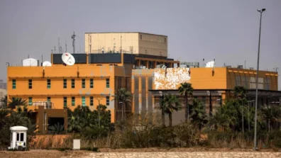 «صحيفة»: مسيرة تصيب منشأة دبلوماسية أميركية في العراق