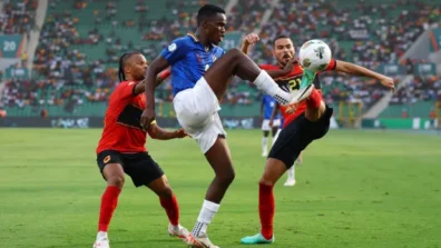 أنغولا تلغي وديتين قبل كأس العالم أمام إيران والأردن