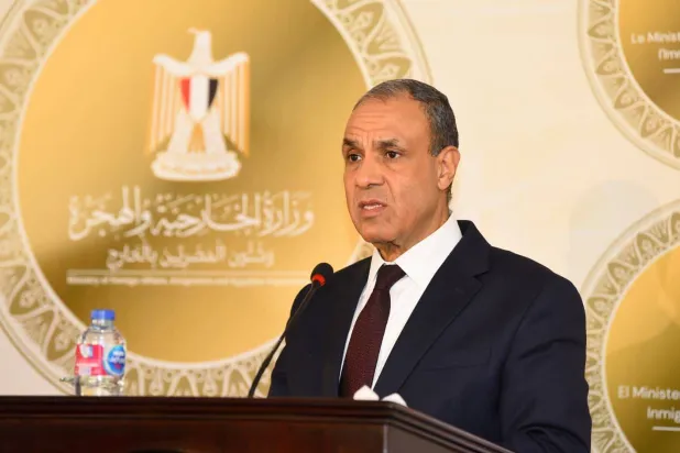 مصر تحذر من خطورة اتساع العمليات العسكرية بالمنطقة وتدعو لـ«التهدئة»