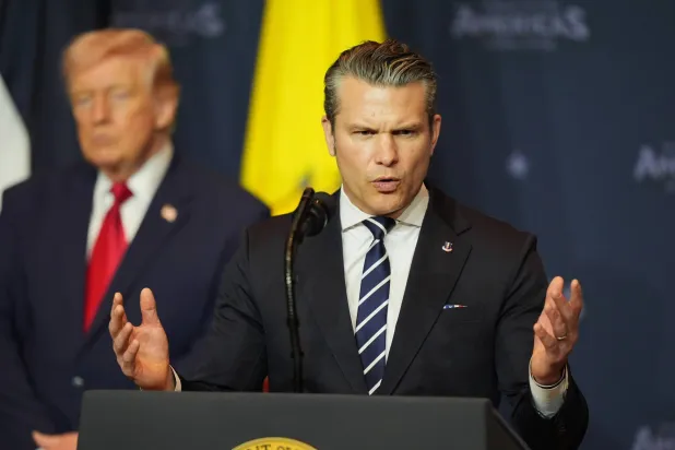 تقرير: بيت هيغسيث أنفق ملايين الدولارات على شرائح اللحم والسلطعون وجراد البحر