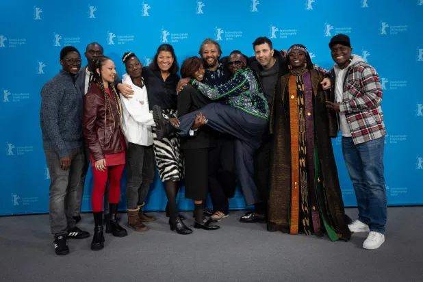 المخرج الفرنسي آلين غوميز: فكرة «داو» بدأت من جنازة والدي