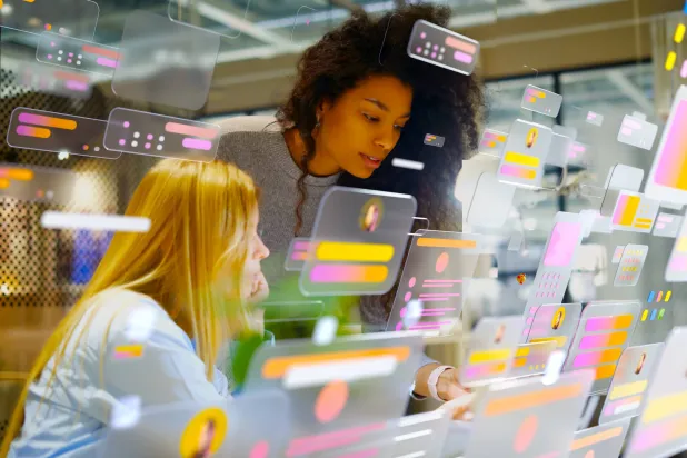 بالعالم الغربي: هل سترسم النساء مستقبل العمل في عصر الذكاء الاصطناعي؟