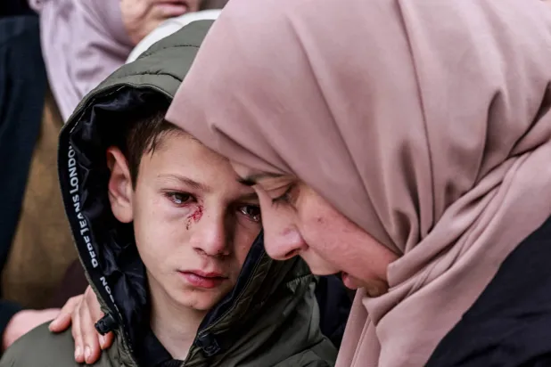 «القتل السهل في الضفة»… مقتل أب وأم وطفليهما للاشتباه في سرعة سيارتهم