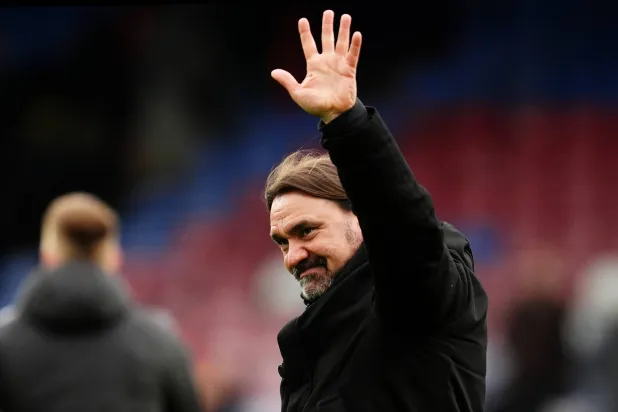 فاركي يشيد بلاعبيه بعد التعادل مع كريستال بالاس