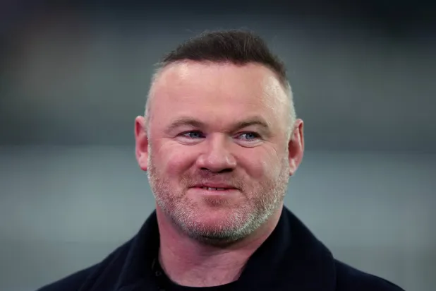 روني يدعو داومان لاعب آرسنال إلى الاستمتاع بإنجازه التاريخي