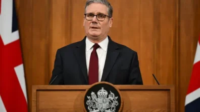 ستارمر: بريطانيا تعمل مع الحلفاء على خطة لإعادة فتح مضيق هرمز