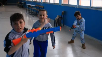 الحرب تحاصر التعليم في لبنان وتعمّق عدم المساواة بين الطلاب