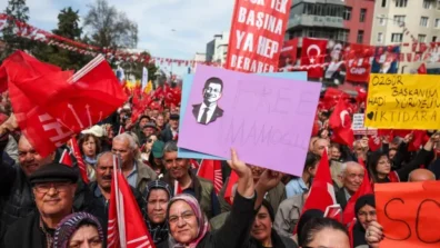 تركيا: زعيم المعارضة يقترح فرض «الإقامة الجبرية» على إمام أوغلو