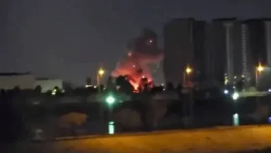 مصادر أمنية: مسيّرات وصواريخ تستهدف السفارة الأميركية في بغداد