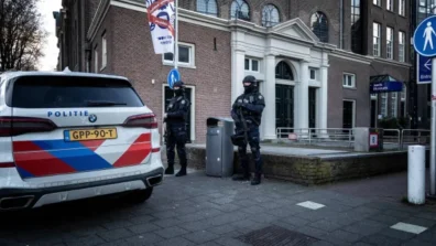 هولندا تحقق في احتمال مسؤولية إيران عن هجوم على كنيس يهودي