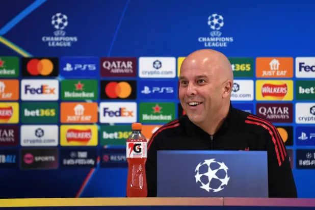 سلوت: جو غوميز قد يلحق بمواجهة غلاطة سراي