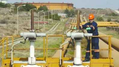 اليوم… انطلاق شحنات النفط العراقي نحو «جيهان» بعد اتفاق بين بغداد وأربيل