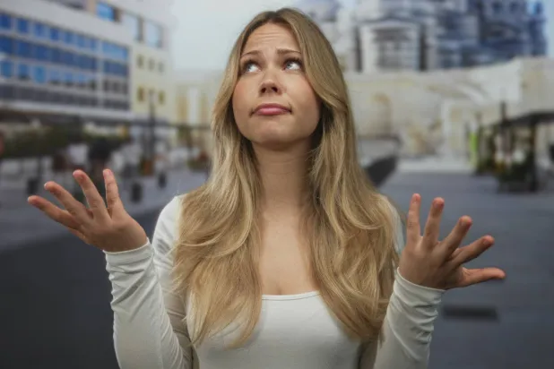 ليس الوجه وحده… المشي أيضاً يكشف عمّا نشعر به!