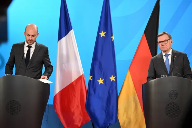 وزير خارجية فرنسا في بيروت قريباً للترويج لخطة المفاوضات بين لبنان وإسرائيل