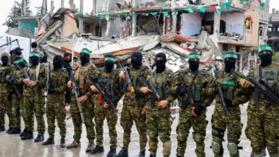 مصادر لـ«الشرق الأوسط»: خالد مشعل تواصل مع فصائل غزة لبحث مصير السلاح