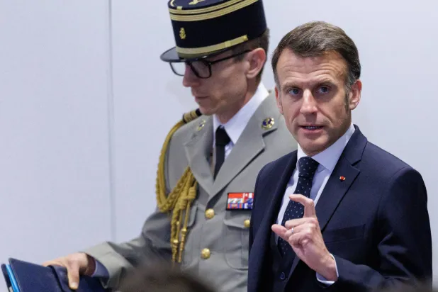 ماكرون: مفاوضات لبنان وإسرائيل المباشرة رهن بضوء أخضر إسرائيلي