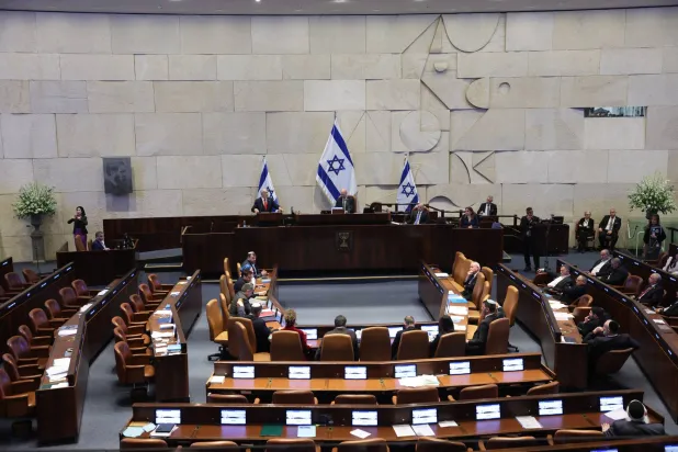 اليمين الإسرائيلي يتخلى عن تبكير الانتخابات