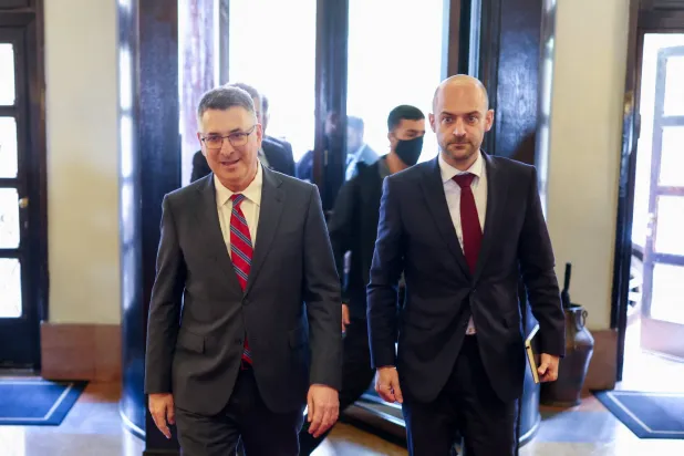 الورقة الفرنسية لا تتحدث صراحة عن اعتراف لبناني بإسرائيل