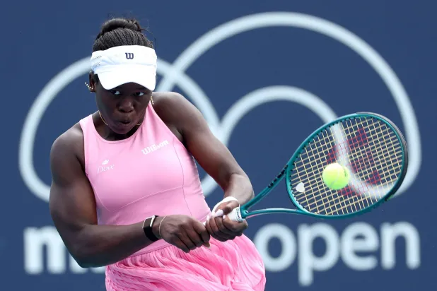 دورة ميامي: الكندية مبوكو إلى الدور الثالث