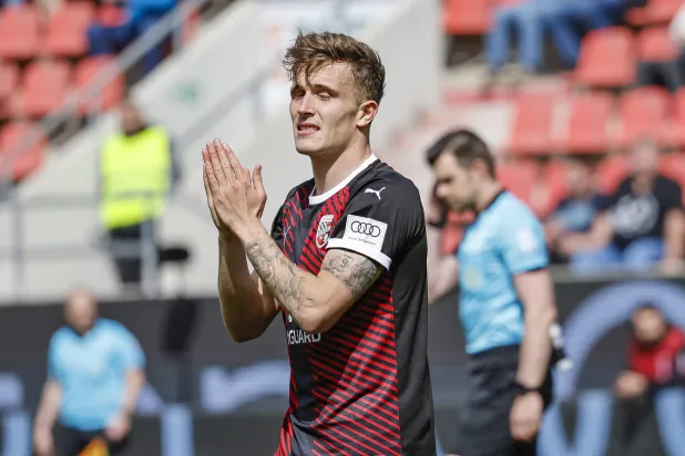 منتخب إيران يستدعي الألماني إيكيرت استعداداً للمونديال