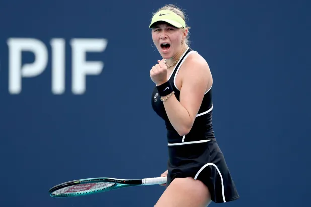 دورة ميامي: أنيسيموفا تصعد للدور الثالث