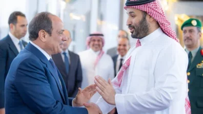 السيسي في السعودية والبحرين لتأكيد التضامن وإدانة «الاعتداءات الإيرانية»