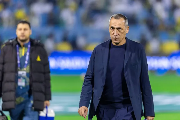 الخليج… من حلم «الحصان الأسود» إلى مخاوف الهبوط