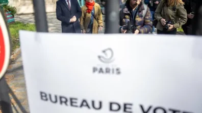 جولة ثانية من الانتخابات البلدية الفرنسية لحسم معارك المدن الكبرى