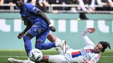 الدوري الفرنسي: أولمبيك ليون يسقط وسط جماهيره أمام موناكو