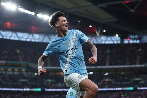 أوريلي: علينا استغلال التتويج بالرابطة للعودة للمنافسة في البريمرليغ