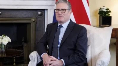 ستارمر: بريطانيا لا ترى دليلاً على استهداف إيران لبريطانيا