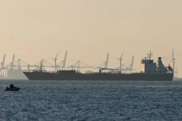 شحنات بنزين أوروبية تتجه إلى آسيا مع ازدياد مخاوف الإمدادات