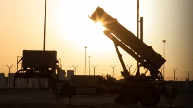 «الدفاعات» السعودية تُدمِّر 8 «مسيَّرات» في الشرقية