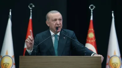 تركيا تدعو للحوار والدبلوماسية لإنهاء حرب إيران