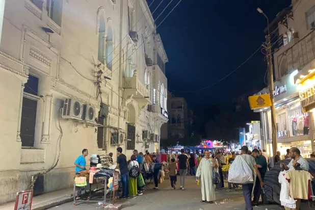 ارتفاع الدولار يجدّد مخاوف «التسعير العشوائي» للسلع في مصر