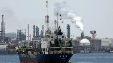 الحكومة اليابانية تطلب من التجار اعتماد سعر «برنت» بدلاً من «خام دبي»