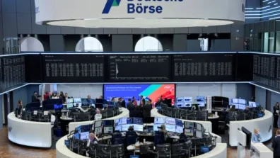 الأسهم الأوروبية تتراجع وسط مخاوف على التضخم والنمو