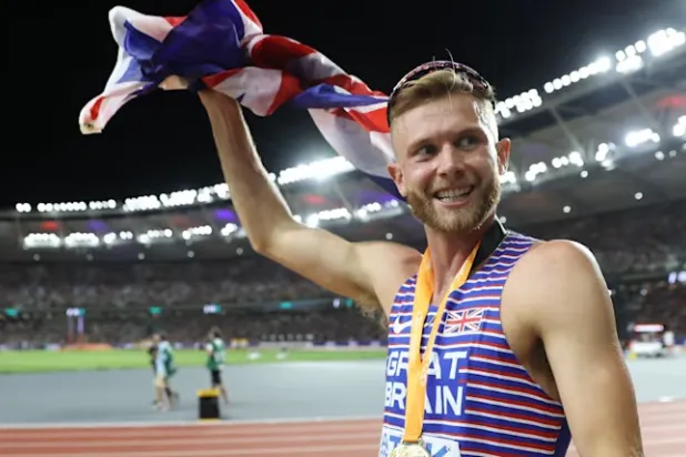 البريطاني كير يتمنى تحطيم الرقم القياسي للكرُّوج في سباق الميل بلندن