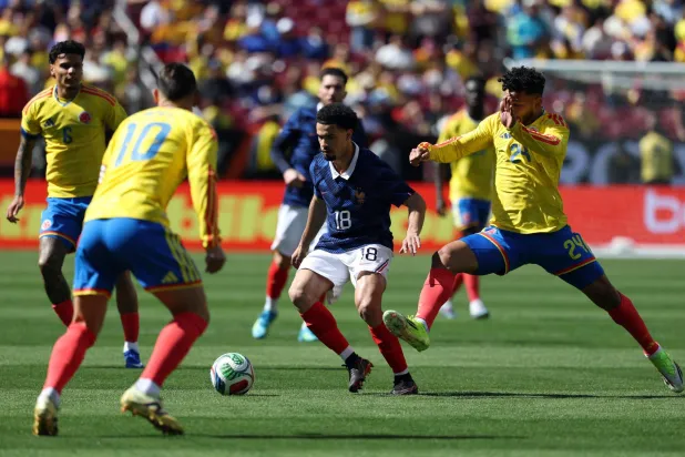 زاير إيمري يحقق إنجازاً تاريخياً في ودية فرنسا وكولومبيا